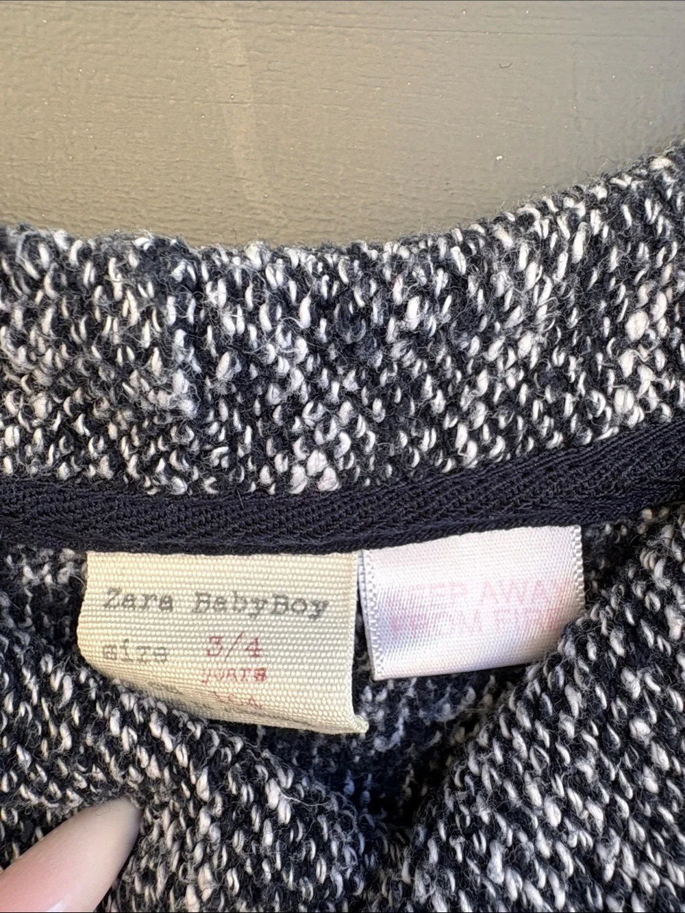 Zara Kids Cozy Navy & White Marled Button-Accent with faux wood buttons